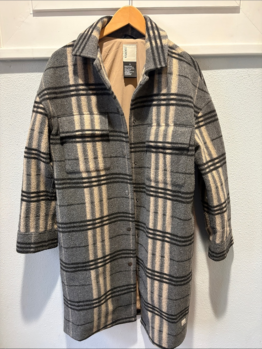 Vuori Gray & Cream Plaid Shacket Coat